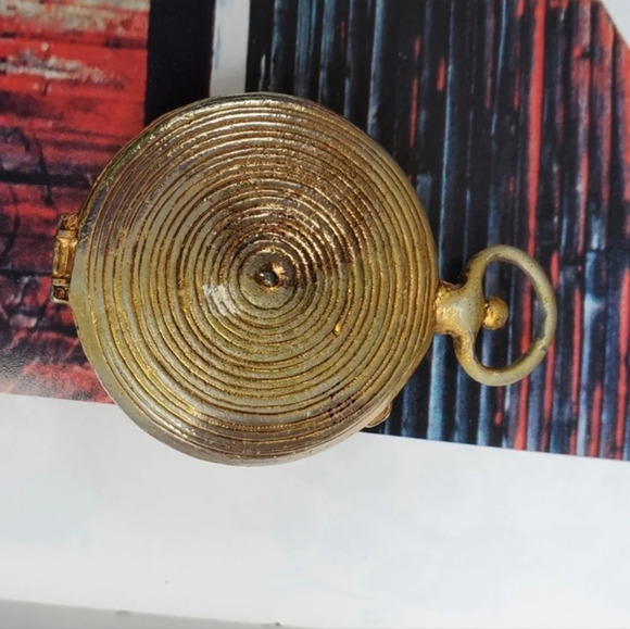 Vintage Locket‎ Collection - Picture 10 of 13